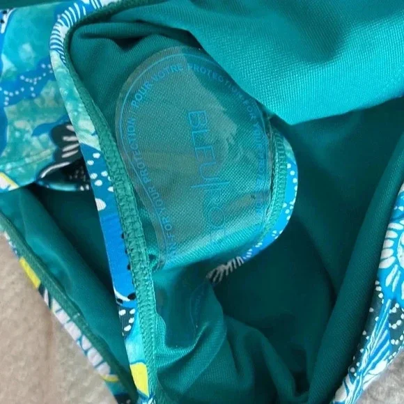 Bleu Rod Beattie Paradise Found Twisted Underwire Top and Bikini Bottom Swimsuit - Picture 8 of 10